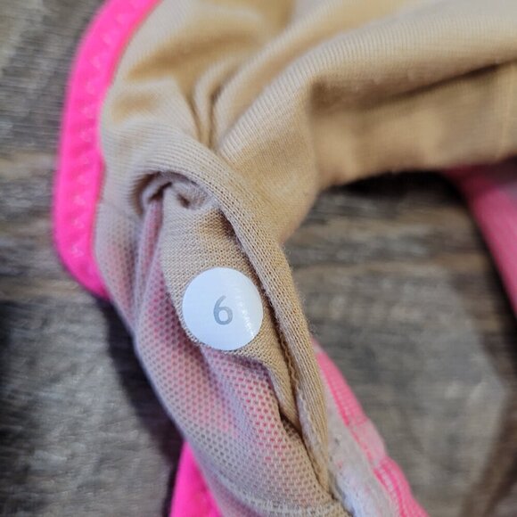 LULULEMON | Daily Convertible Sports Bra Stripes | Sz. 6 - Picture 11 of 11